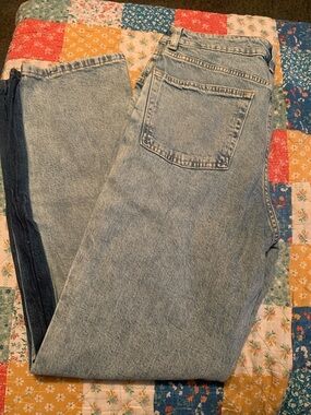 Time & Tru Light Wash Blue Denim Jeans 👖